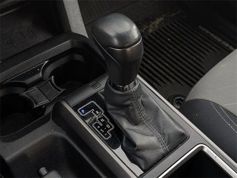 Used 2020 Toyota Tacoma TRD Sport image 18