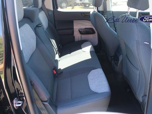 New 2025 Ford Maverick XLT w/ XLT Luxury Package image 9