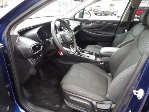 Used 2019 Hyundai Santa Fe SE image 6