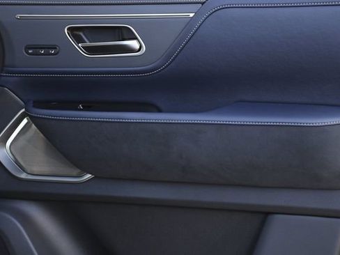 New 2026 INFINITI QX80 4WD w/ Sport Exterior Package image 36