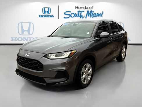 Certified 2023 Honda HR-V LX image 3