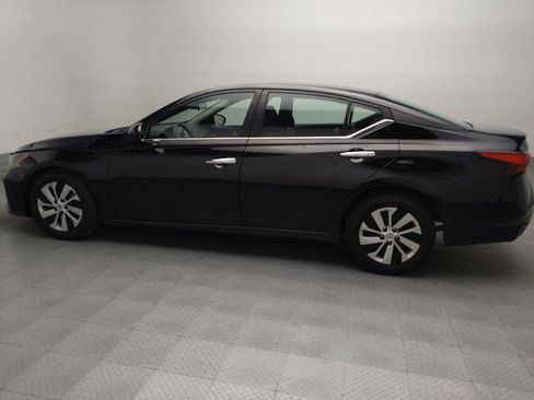 Used 2023 Nissan Altima 2.5 S FWD image 3