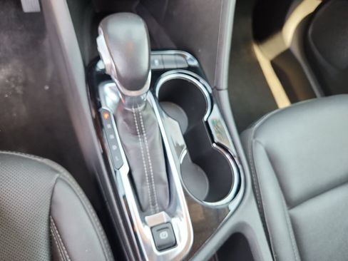 Used 2024 Buick Encore GX Sport Touring AWD/4WD image 21