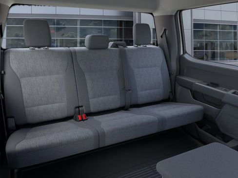 New 2026 Ford F250 XL w/ XL Chrome Package image 11