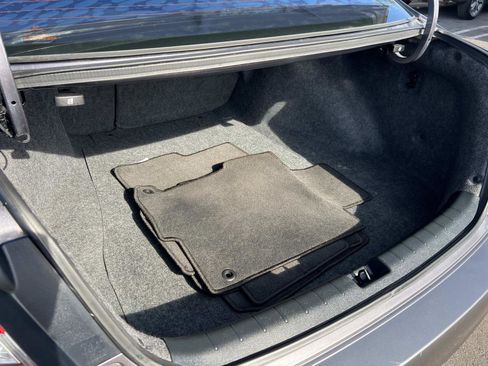 Used 2016 Honda Accord Touring image 23