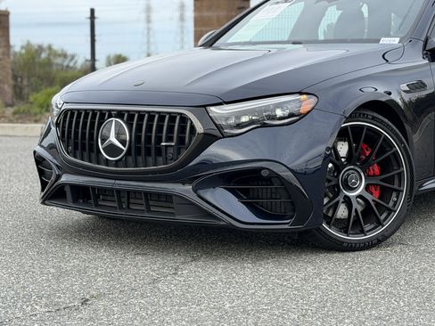 Used 2026 Mercedes-Benz E 53 AMG 4MATIC Sedan image 3