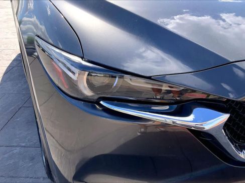 Used 2017 MAZDA CX-5 Grand Touring w/ Premium Package image 28