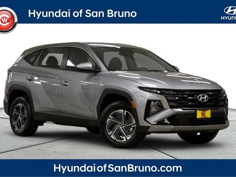 New 2026 Hyundai Tucson Blue SE AWD/4WD image 1