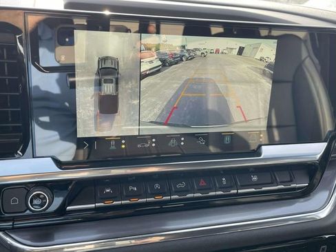 Certified 2023 Chevrolet Silverado 1500 High Country w/ Technology Package image 20