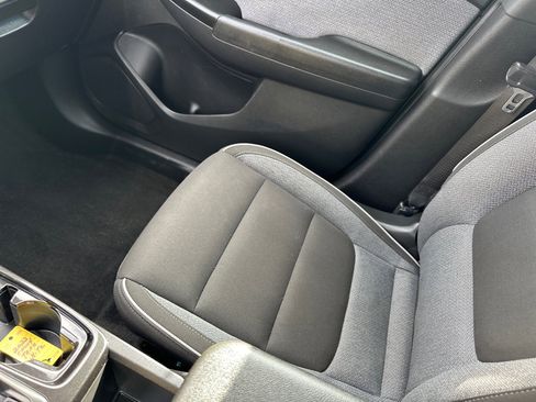 Used 2022 Chevrolet TrailBlazer LT image 31