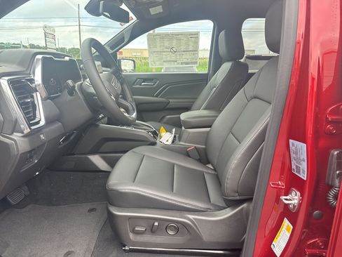 New 2025 GMC Canyon Elevation w/ Convenience Package image 12