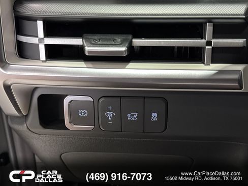 Used 2026 Hyundai Santa Fe SEL FWD image 32