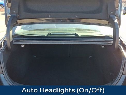 Used 2019 MAZDA MAZDA3 Sedan w/ Preferred Package image 22