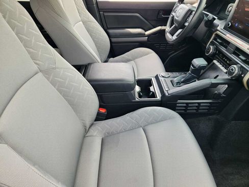 Used 2026 Toyota Tacoma SR5 RWD image 12