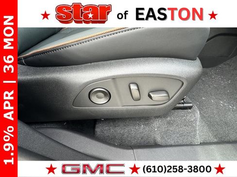 New 2026 GMC Acadia AT4 w/ Luxury Package image 10