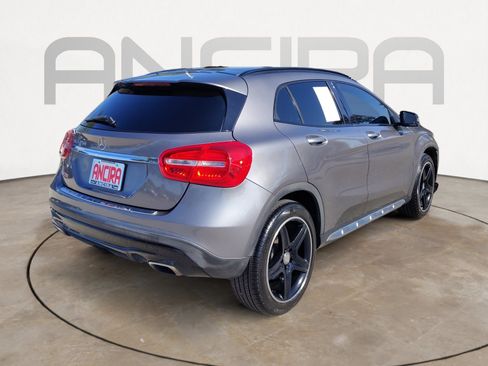 Used 2017 Mercedes-Benz GLA 250 image 11