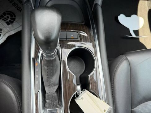 Certified 2024 Chevrolet Malibu LT FWD image 30