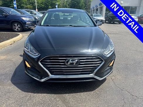 Used 2018 Hyundai Sonata SE FWD image 2