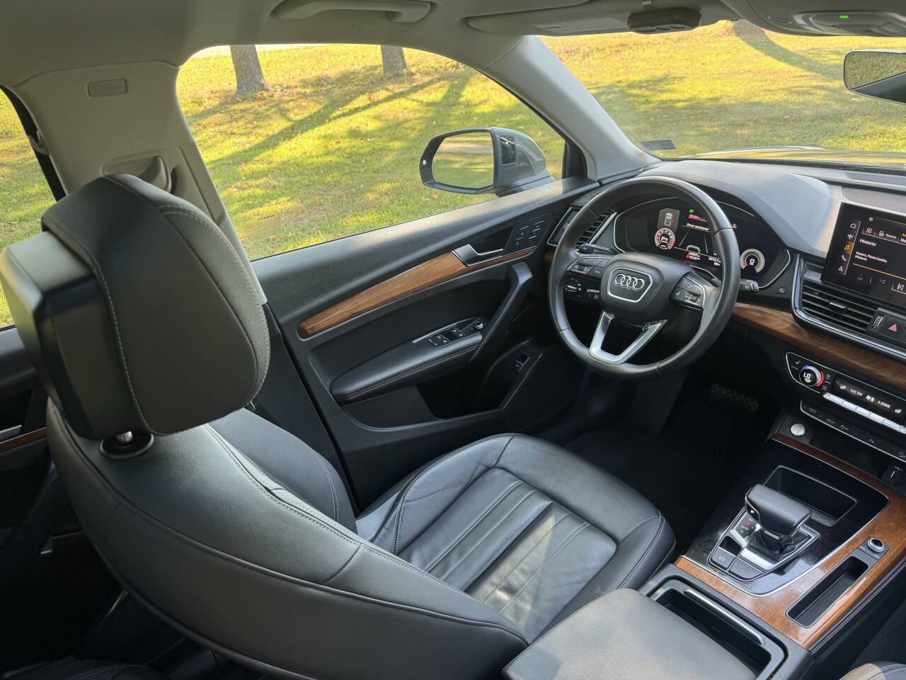 Used 2022 Audi Q5 2.0T Premium Plus AWD/4WD image 16