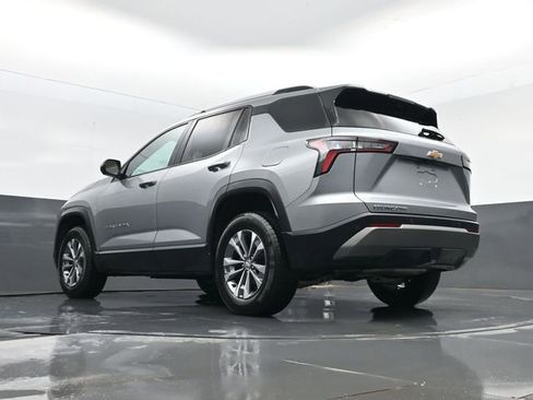 Used 2025 Chevrolet Equinox LT w/ Convenience Package II image 26