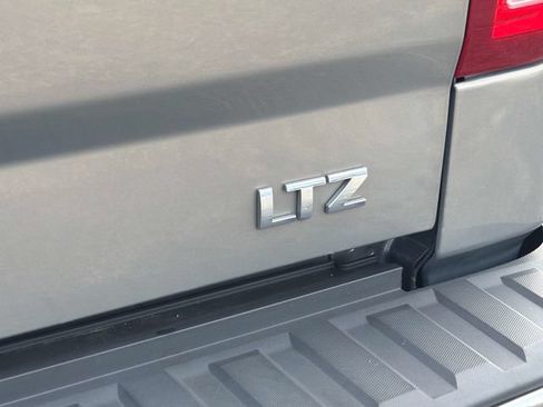 Used 2017 Chevrolet Silverado 1500 LTZ w/ Sport Package AWD/4WD image 12
