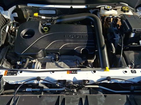 Used 2023 GMC Terrain AT4 image 27