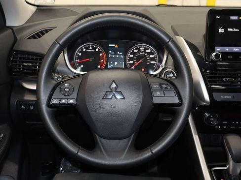 Used 2023 Mitsubishi Eclipse Cross SE image 26