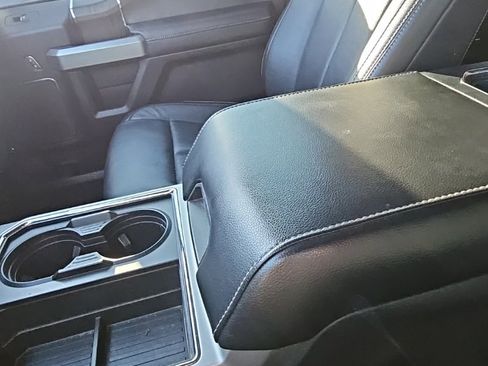 Used 2020 Ford F250 Lariat image 28