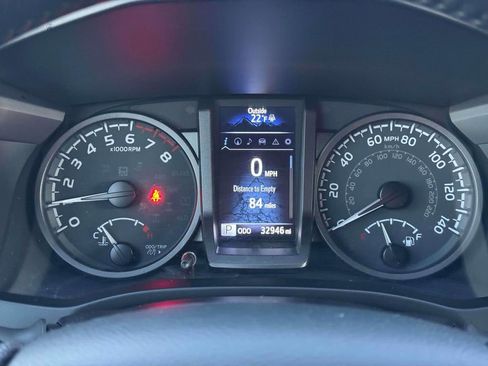 Used 2023 Toyota Tacoma TRD Off-Road image 23