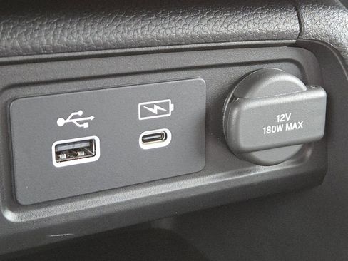 Used 2025 Honda Pilot EX-L image 31