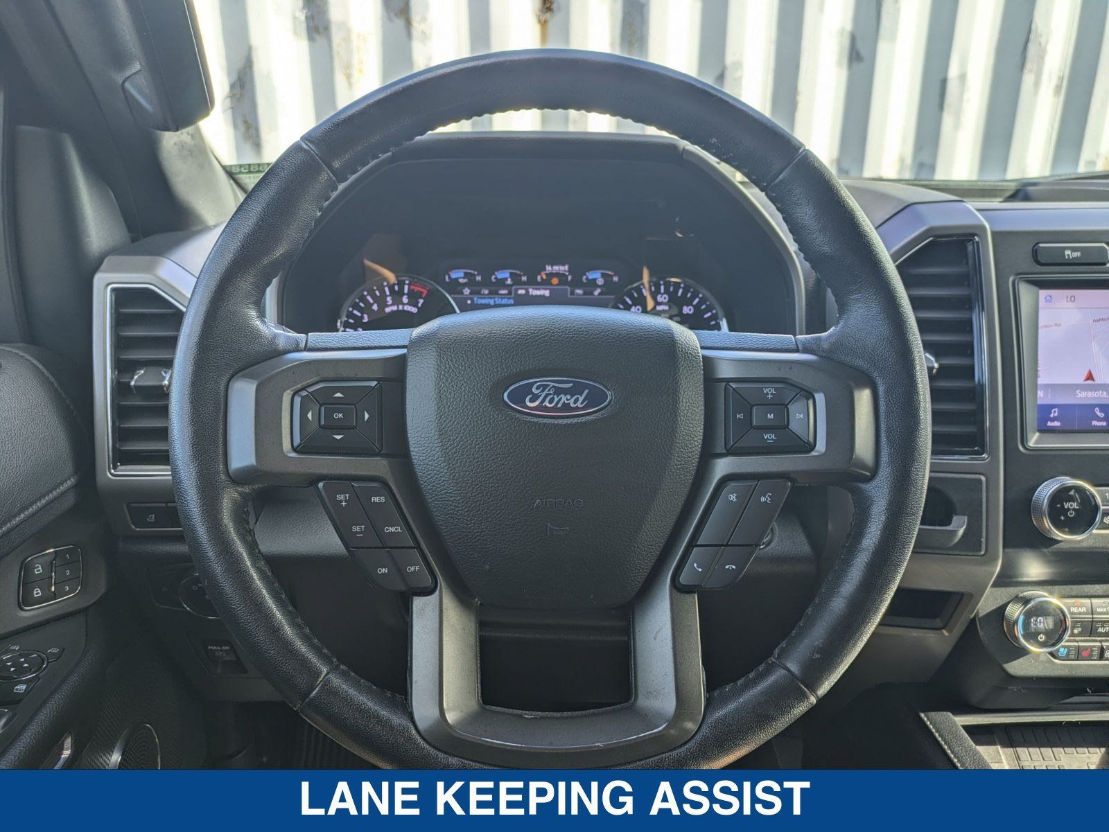 Used 2020 Ford Expedition XLT w/ Equipment Group 202A RWD image 29