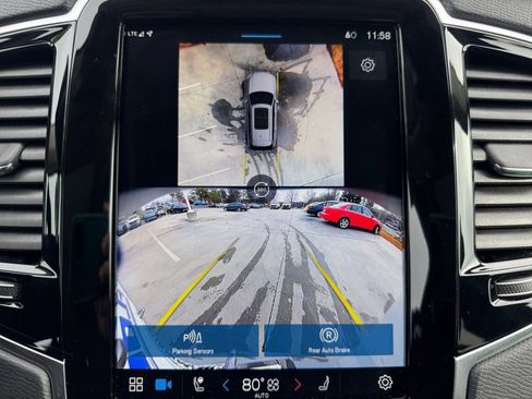 Certified 2024 Volvo XC90 T8 Plus w/ Protection Package Premier image 19