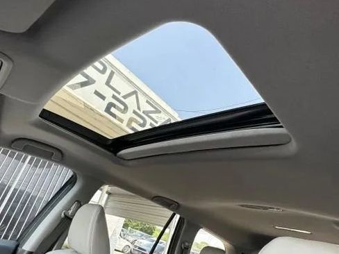 Used 2017 Honda Pilot EX-L image 24