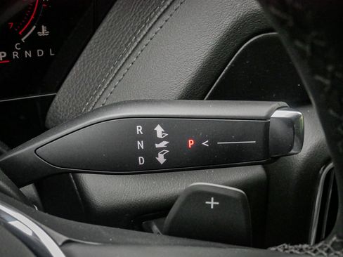 Used 2026 GMC Yukon Denali w/ Sun & Power Step Package AWD/4WD image 26