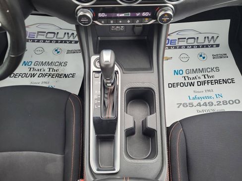 Used 2021 Nissan Sentra SR FWD image 12