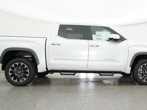 New 2026 Toyota Tundra Limited AWD/4WD image 19