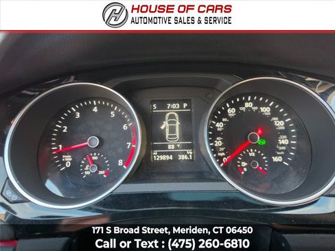 Used 2015 Volkswagen Jetta GLI SE FWD image 27
