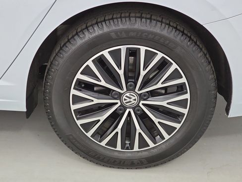 Used 2019 Volkswagen Jetta SEL image 33