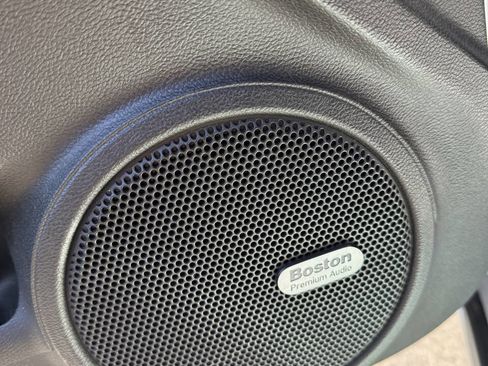 Used 2011 Chevrolet Camaro LT w/ RS Package image 12