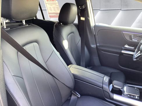 Used 2021 Mercedes-Benz GLA 250 image 14