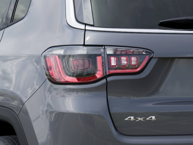 New 2026 Jeep Compass Limited w/ Sun, Sound & Navigation Group AWD/4WD image 15