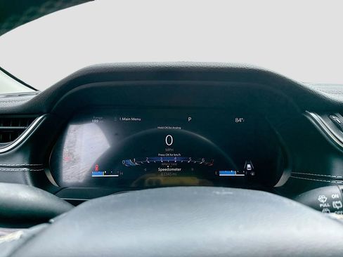 Used 2022 Jeep Grand Cherokee L Limited RWD image 15
