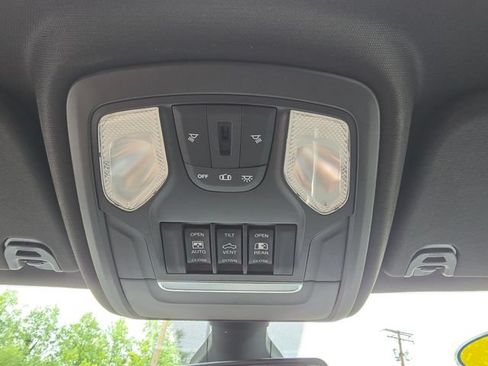Used 2019 RAM 1500 Big Horn AWD/4WD image 27
