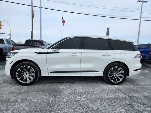 Used 2021 Lincoln Aviator Grand Touring w/ Elements Package Plus image 41