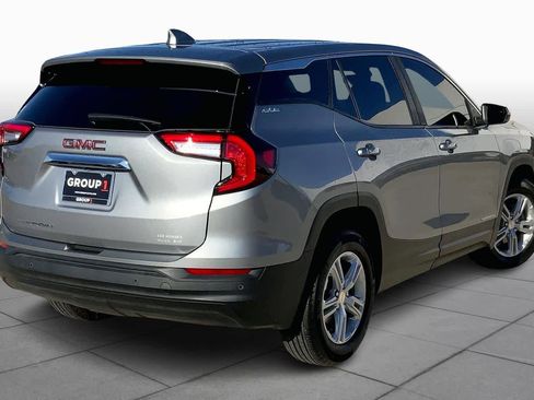 Certified 2023 GMC Terrain SLE image 12