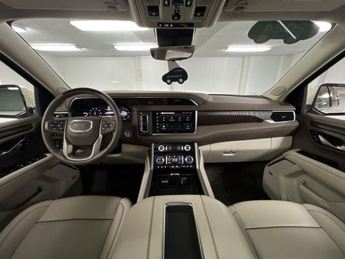 Certified 2024 GMC Yukon XL Denali w/ Advanced Technology Package image 21