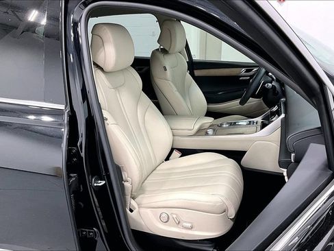 Used 2022 Genesis GV80 3.5T AWD/4WD image 9