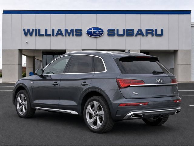Used 2024 Audi Q5 2.0T Premium Plus w/ Premium Plus Package AWD/4WD image 5