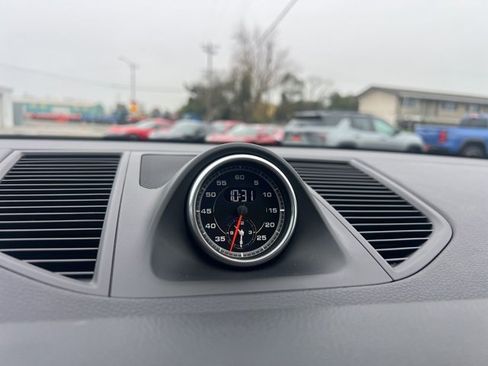 Used 2021 Porsche Macan S image 34