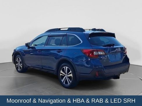 Used 2019 Subaru Outback 3.6R Limited w/ Popular Package #2 AWD/4WD image 5
